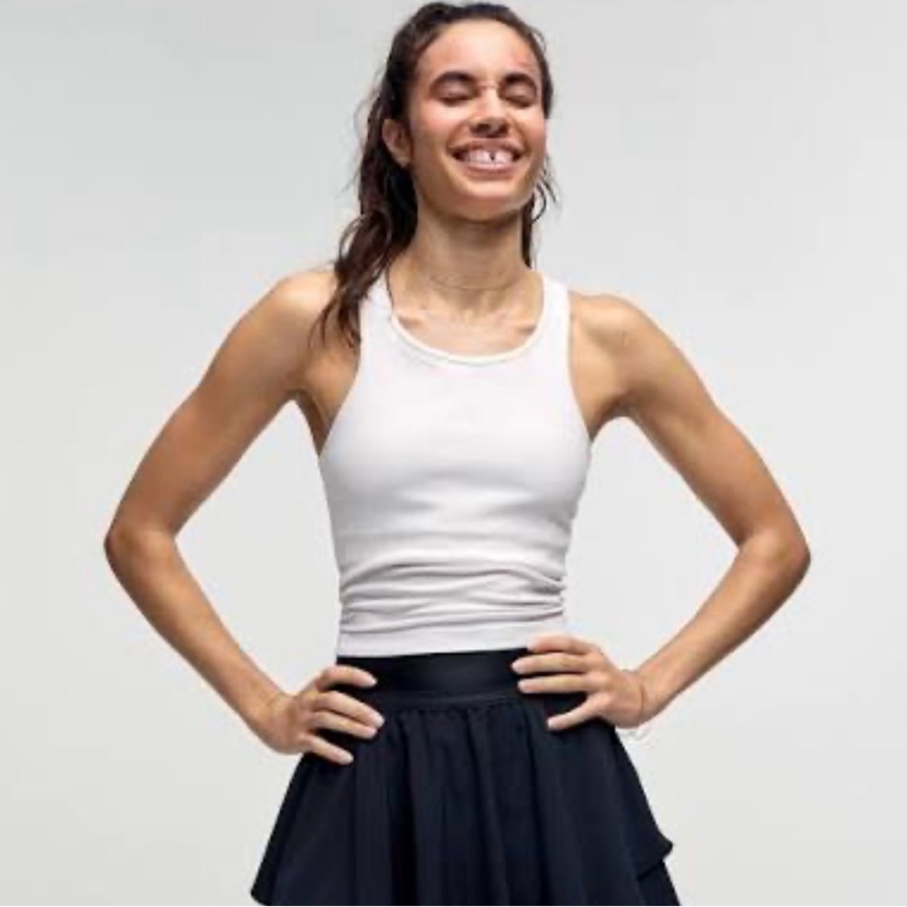 lululemon athletica Ebb To Street Cropped Tank size 6